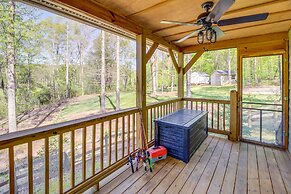 Peaceful Ellijay Home w/ Deck - Hike & Fish!