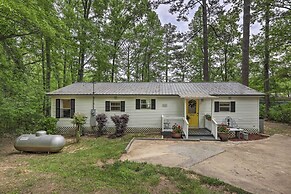 Lakefront Sparta Home: Fire Pit, Dock & Kayak