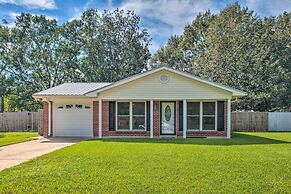 Ocean Springs Home w/ Bikes < 1 Mile to Beach!
