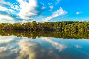 Toccoa Home on Tugaloo River at Lake Hartwell