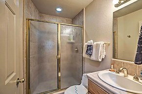 Deck & Beach Access: Lake Tahoe Shoreside Retreat!