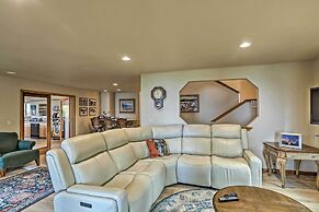 Deck & Beach Access: Lake Tahoe Shoreside Retreat!