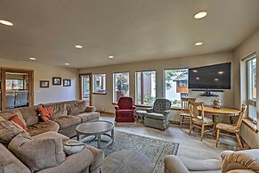 Deck & Beach Access: Lake Tahoe Shoreside Retreat!