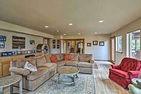 Deck & Beach Access: Lake Tahoe Shoreside Retreat!