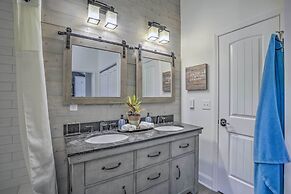 Beautiful Lakefront Studio: Dock, Fire Pit, Kayak