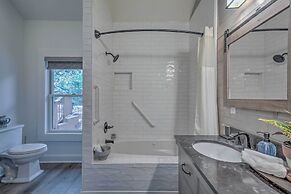 Beautiful Lakefront Studio: Dock, Fire Pit, Kayak