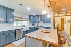 Beautiful Georgia Farmhouse Rental w/ Patio