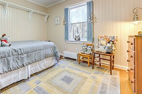 Secluded Hamilton Cabin Retreat w/ Private Lake!