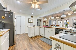 Secluded Hamilton Cabin Retreat w/ Private Lake!