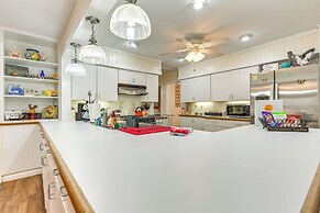 Secluded Hamilton Cabin Retreat w/ Private Lake!