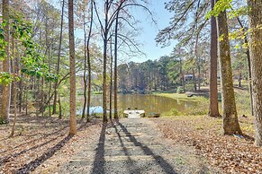 Secluded Hamilton Cabin Retreat w/ Private Lake!