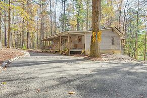 Secluded Hamilton Cabin Retreat w/ Private Lake!