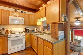 Mountaintop Ellijay Cabin w/ Private Hot Tub