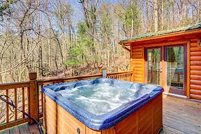 Lakefront Blue Ridge Cabin w/ Hot Tub!
