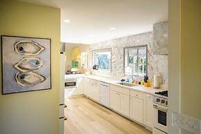 Riverfront Savannah Retreat w/ Private Dock!