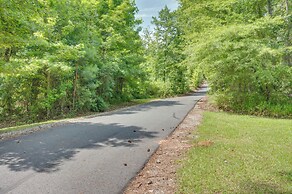 Barn-style Georgia Vacation Rental - Pet Friendly!