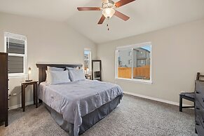 Mead Vacation Rental: Fenced Backyard & Fire Pit!