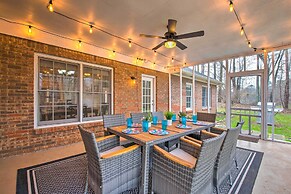 Ranch Home w/ Front Porch on Etowah River!