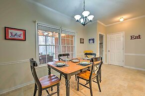 Ranch Home w/ Front Porch on Etowah River!