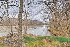 Ranch Home w/ Front Porch on Etowah River!