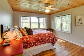 Spacious Georgia Escape w/ Fireplace, Deck & Grill