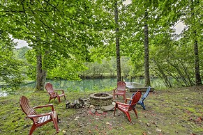 'deer Haven' Cabin: 5 Mi to Dtwn Blue Ridge!