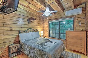 'deer Haven' Cabin: 5 Mi to Dtwn Blue Ridge!
