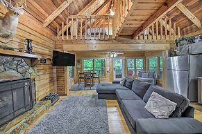 'deer Haven' Cabin: 5 Mi to Dtwn Blue Ridge!