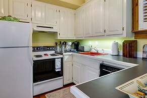 Romantic Cottage in Washington Historic District