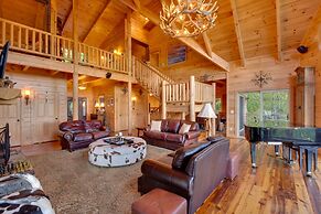 Pet-friendly Sky Valley House w/ Game Room & Views