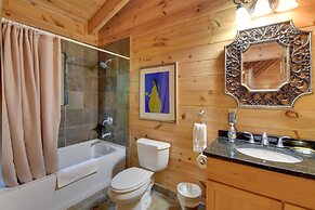 Pet-friendly Sky Valley House w/ Game Room & Views