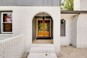 Mableton Home w/ Private Pool ~ 15 Mi to Atl!