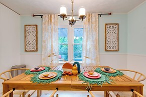 Mableton Home w/ Private Pool ~ 15 Mi to Atl!