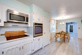 Mableton Home w/ Private Pool ~ 15 Mi to Atl!