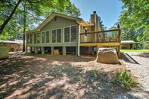 Waterfront West Point Lake Cabin w/ Private Dock!