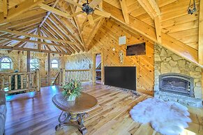 Calhoun Cabin w/ River View + Wraparound Deck