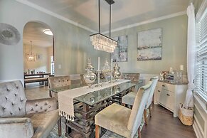 Snellville Abode < 9 Mi to Stone Mtn Park!