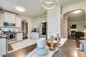 Snellville Abode < 9 Mi to Stone Mtn Park!