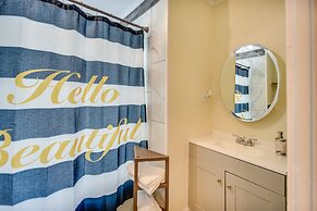 Charming Newport News Cottage < 1 Mi to Ocean!