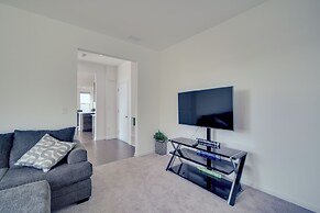 Modern Canton Home: 10 Mi to Lake Allatoona!