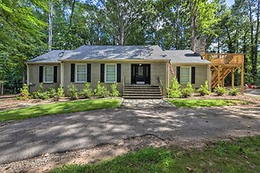 'sky Terrace' Modern Apartment in Jonesboro!