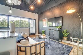 Modern Nashville Studio ~ 5 Mi to Downtown!