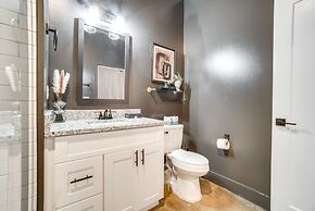 Modern Nashville Studio ~ 5 Mi to Downtown!