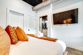 Modern Nashville Studio ~ 5 Mi to Downtown!