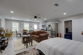 Fayetteville Vacation Rental - Near Lake Mcintosh!