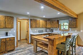 Summerville Getaway w/ Deck + On-site Creek!