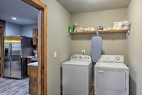 Summerville Getaway w/ Deck + On-site Creek!