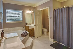 Clayton Resort Getaway w/ Pool Access, Pickleball!