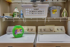 Clayton Resort Getaway w/ Pool Access, Pickleball!