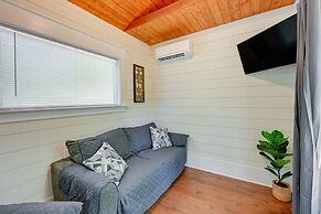 Near Main Street w/ Hot Tub: Retreat in Hiawassee!